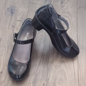 Alegria Women's Black Mary Jane Flats